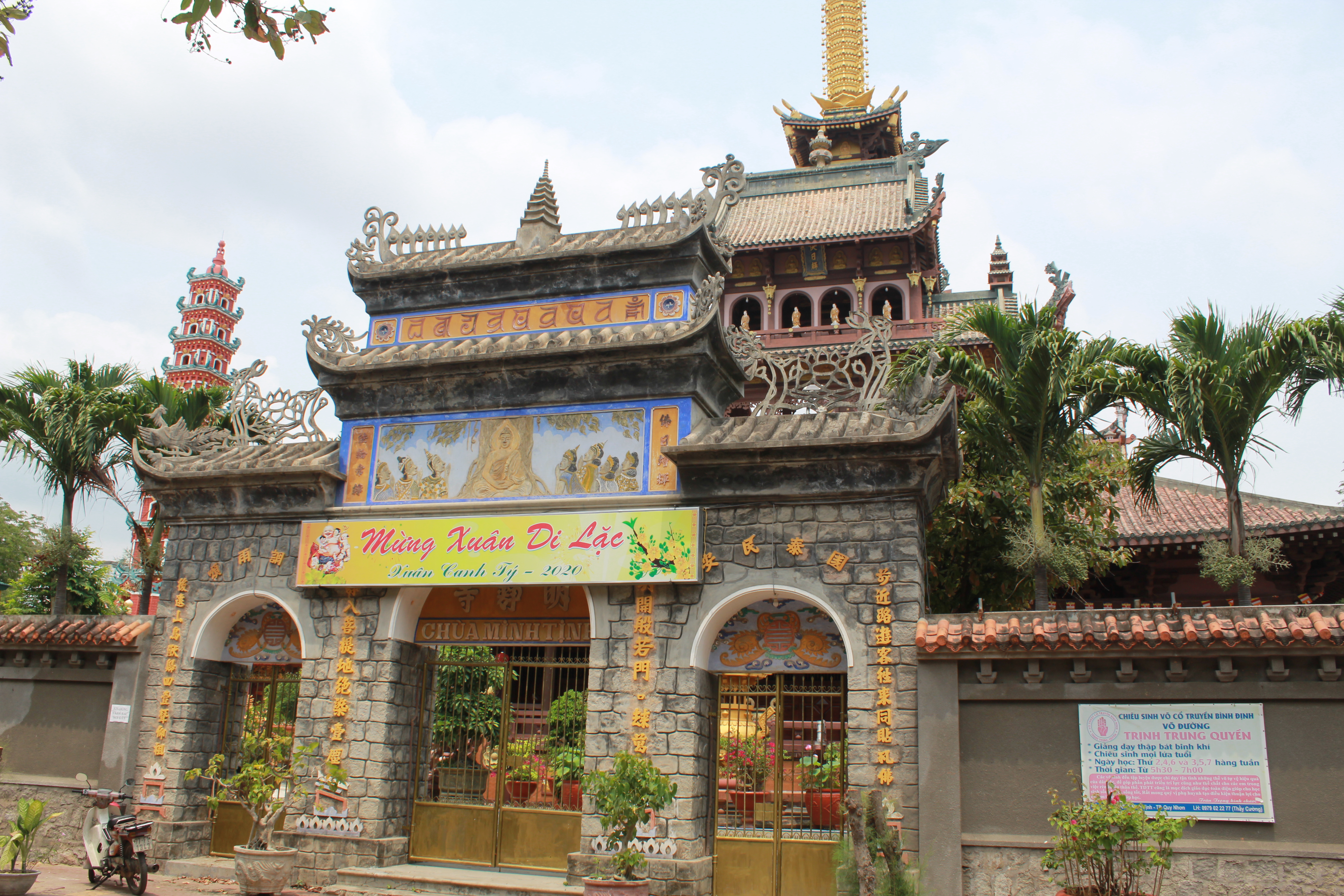 Quy Nhơn: các tự viện thực hiện nghiêm chỉ đạo phòng chống dịch Covid-19.